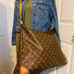 Louis Vuitton Promenade Shoulder Bag